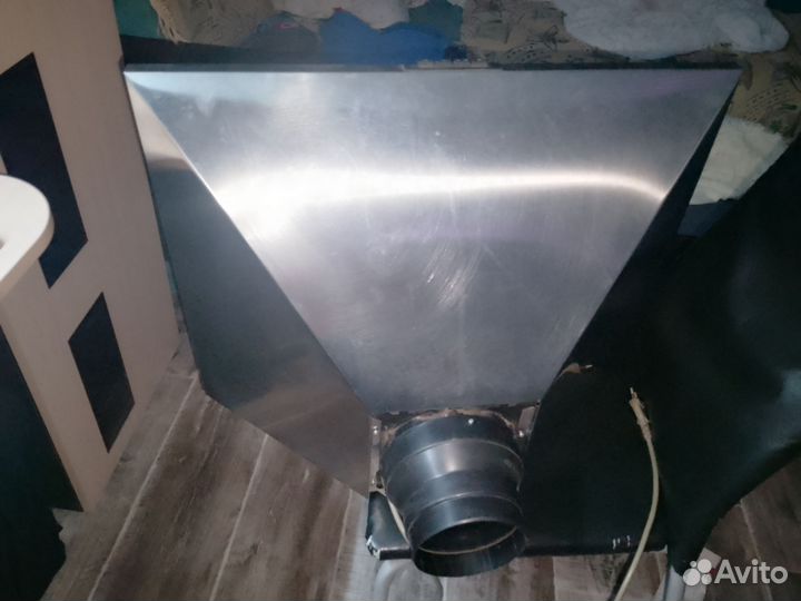 Вытяжка для кухни certosa