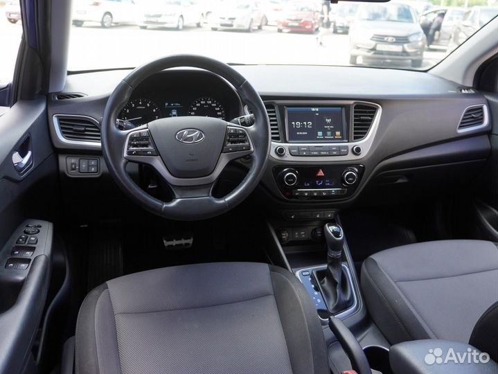 Hyundai Solaris 1.6 AT, 2018, 70 774 км