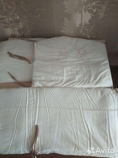 Бортики в детскую кроватку