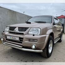 Mitsubishi L200 2.5 MT, 2004, 110 000 км, с пробегом, цена 990 000 руб.