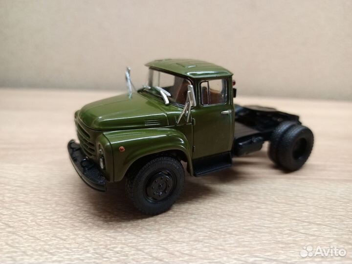 Модель ЗИЛ 130 В1 Авто История 1/43