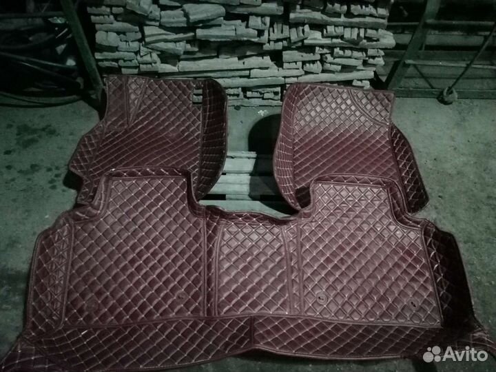 3D коврики камри 50