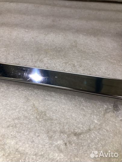 Молдинг стекла верх задней Л двери Geely Coolray