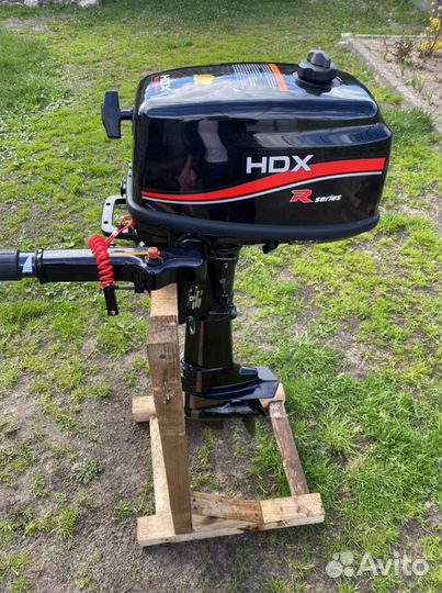 Лодочный мотор