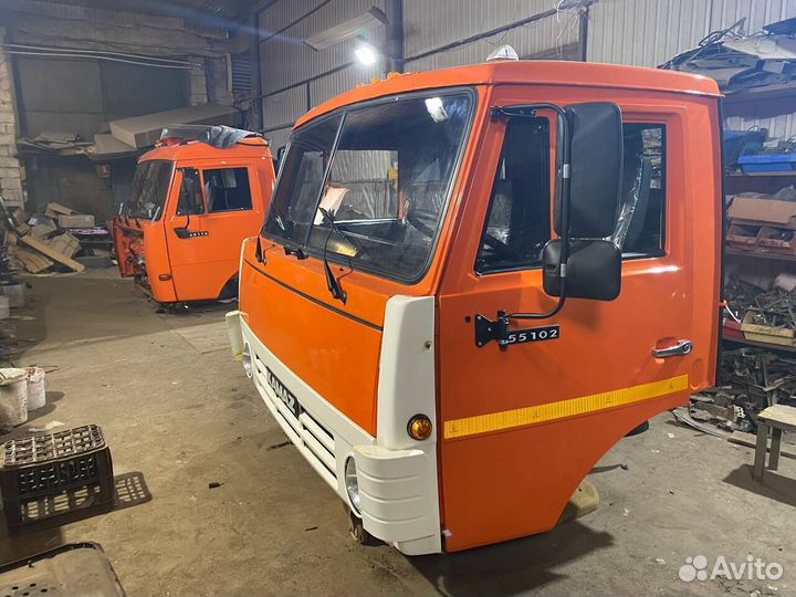 Кабина камаз 55102