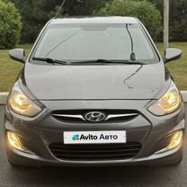 Hyundai Solaris 1.4 AT, 2011, 147 000 км, с пробегом, цена 800 000 руб.