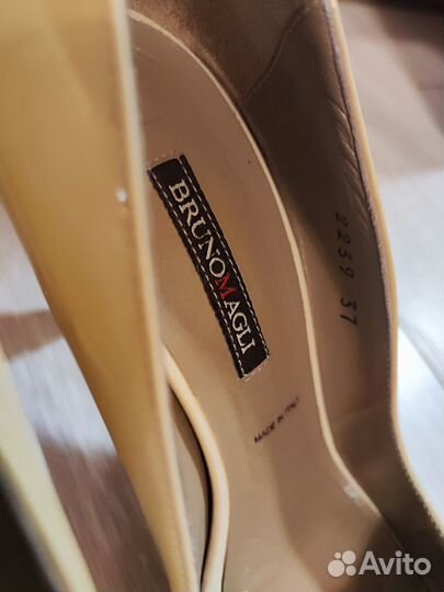 Ласковые туфли (37 размер)