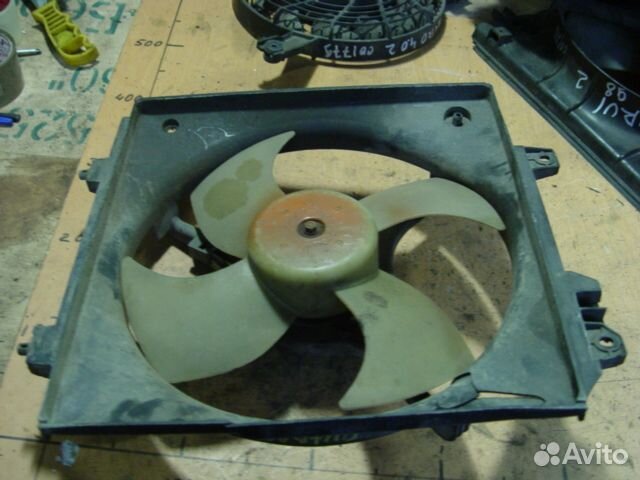 Вентилятор охлаждения радиатора Subaru outback B12