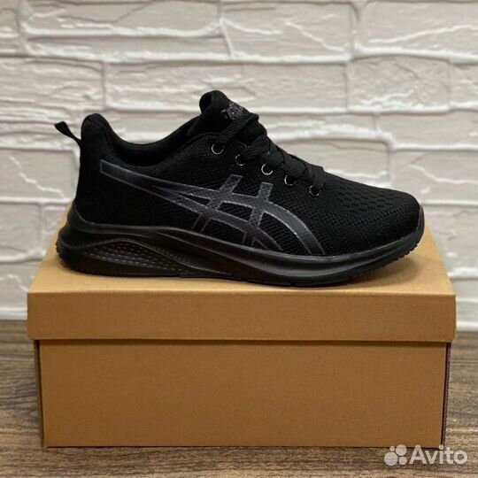 Кроссовки Asics