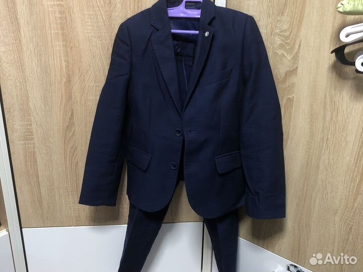 Школьный костюм для мальчика 140 синий
