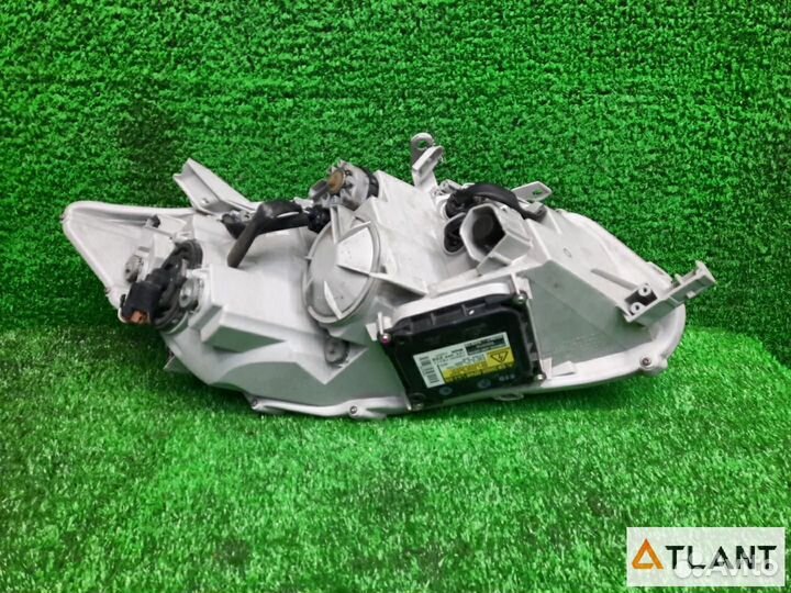 Фара передняя левая toyota axio