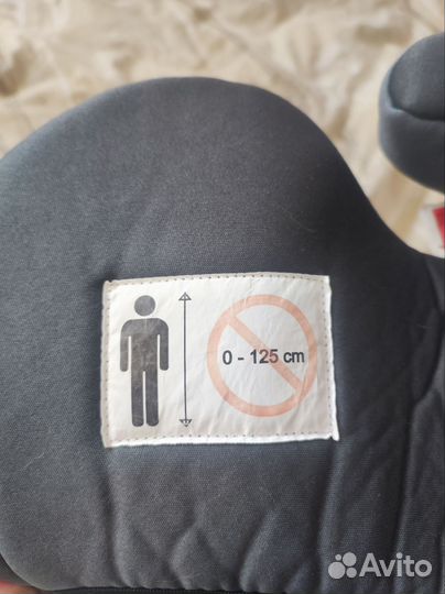 Детский бустер автомобильный