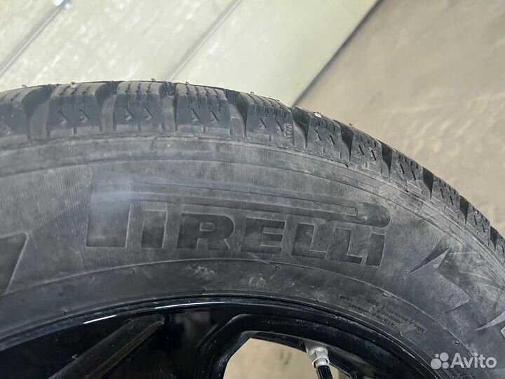 Зимние колеса 225 60 r18 Pirelli Ice Zero