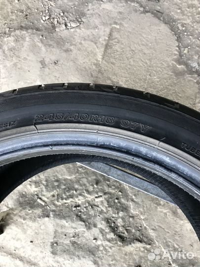 Bridgestone Potenza S001 245/40 R18