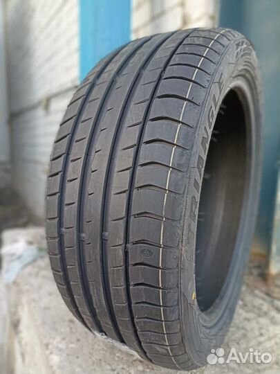 Triangle EffeXSport TH202 235/55 R20