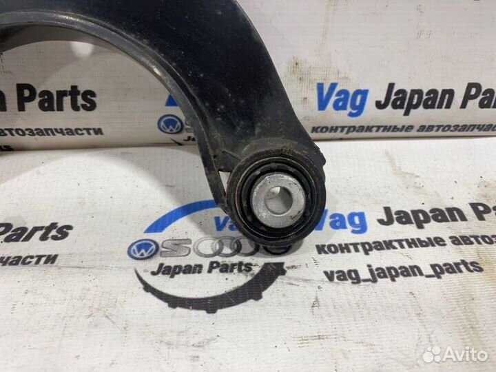 Рычаг подвески верхний задний правый Volkswagen