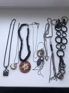 Продам бижутерию на шею