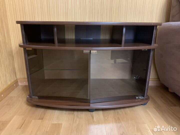 Тумба под телевизор