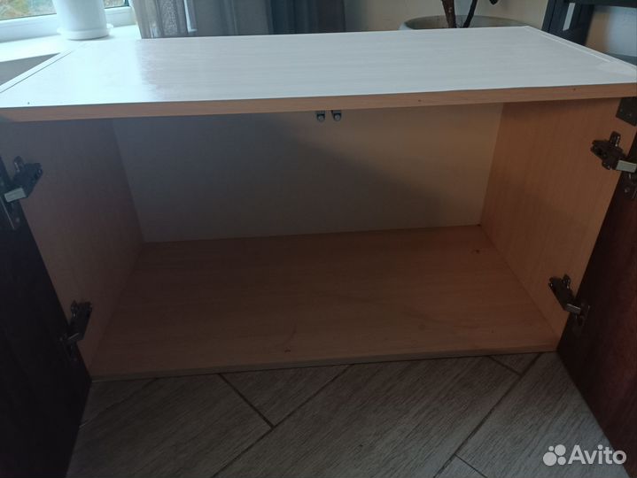 Шкаф подвесной