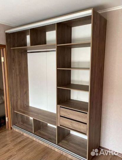 Шкаф на заказ модерн