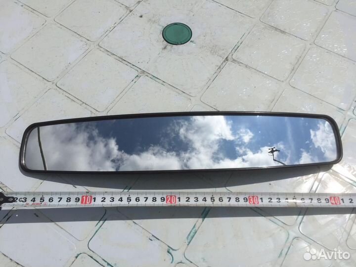 Параболическое зеркало в автомобиль