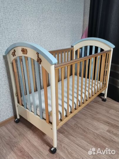 Кроватка pali