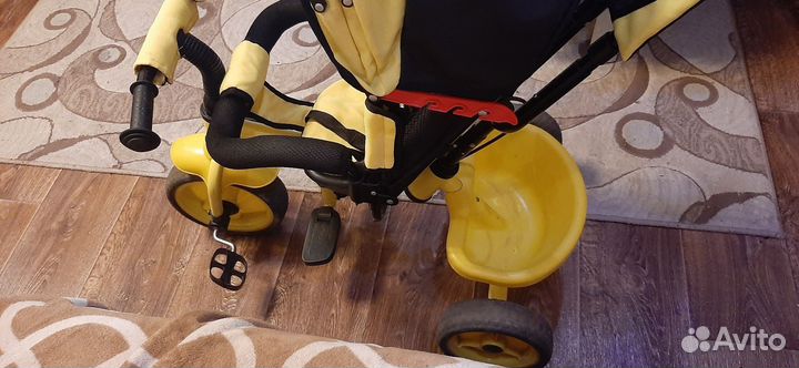 Детский 3х колёсый велосипед с родительской ручкой