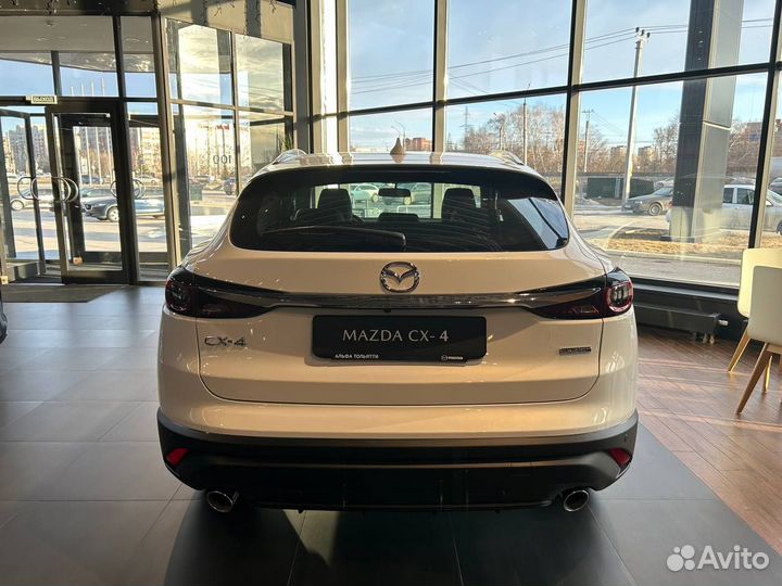 Mazda CX-4 2.0 AT, 2023