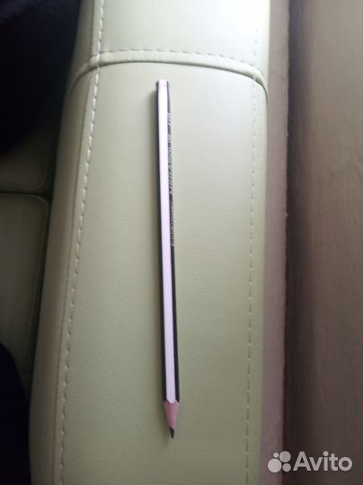 Карандаш простой