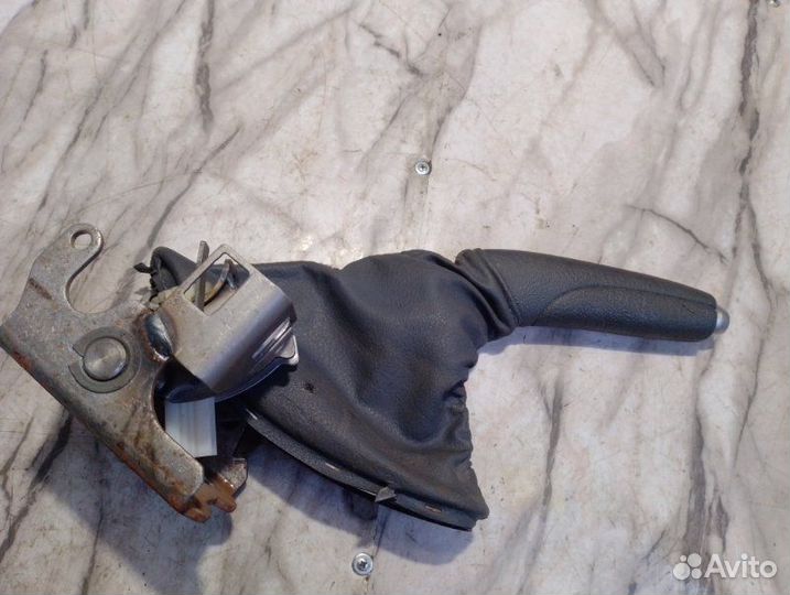 Рычаг ручного тормоза (ручника) Citroen 5 Серия