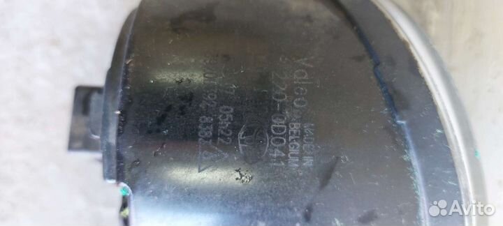 Продам туманки camry 40