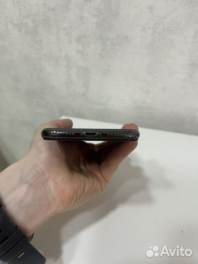 iPhone X, 64 ГБ