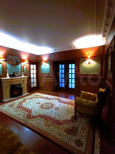 5-к. квартира, 163 м², 4/5 эт.