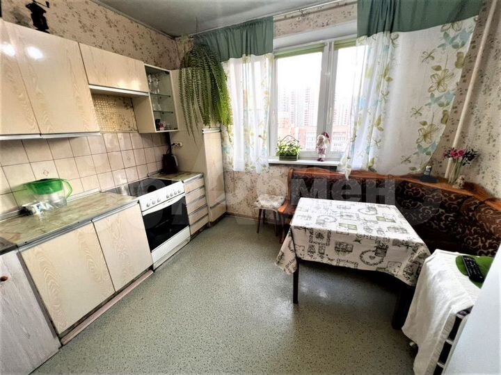 3-к. квартира, 74 м², 13/17 эт.