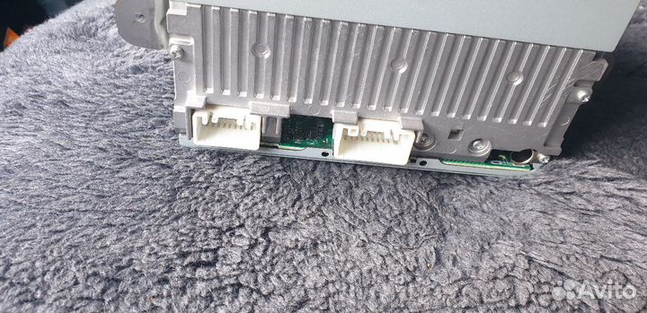 Штатное головное устройство Мицубиси аутлендер хл