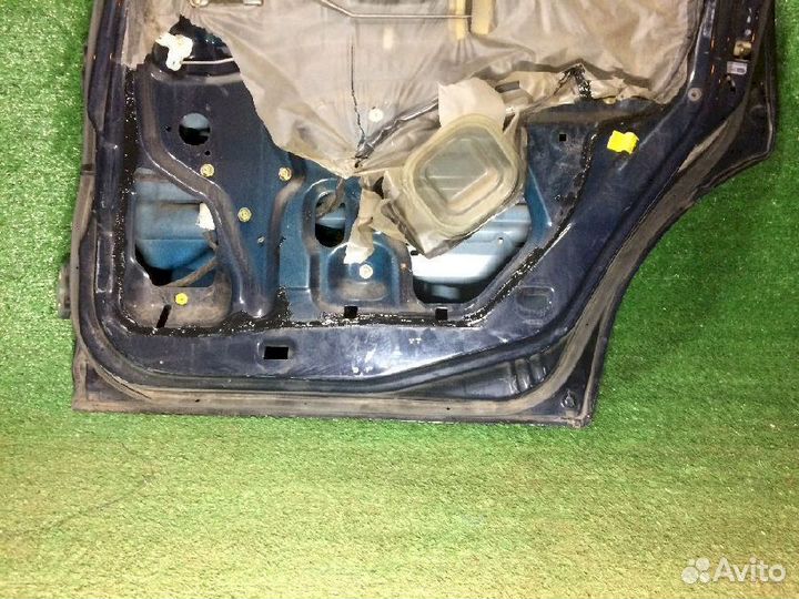 Дверь задняя правая Mitsubishi Galant E33A Синий в