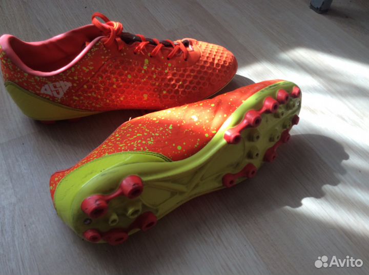 Продам бутсы мужские футбол/регби 43-44 рр