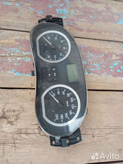 Приборная панель renault logan