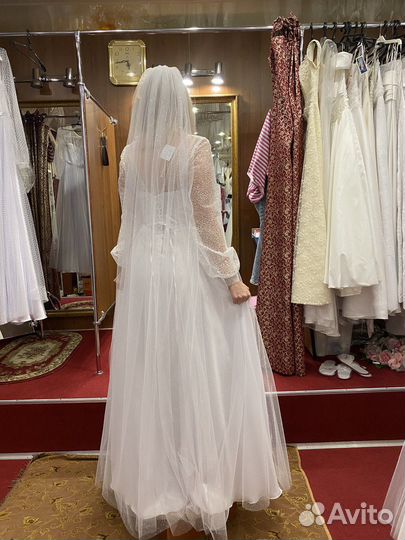 Свадебное платье