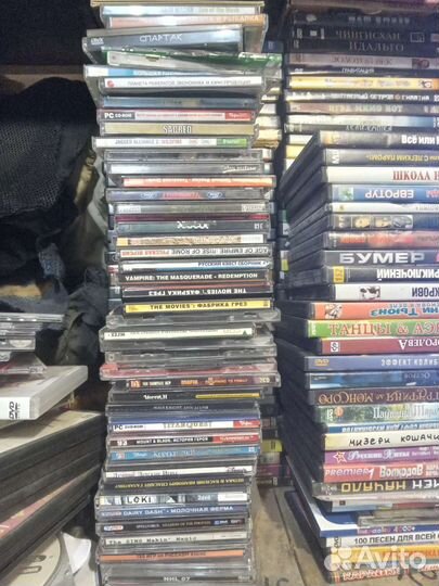 Музыка. Катушки, кассеты, пластинки