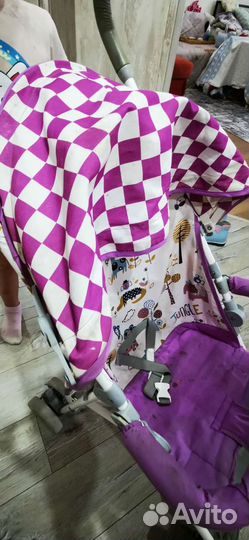 Прогулочная коляска