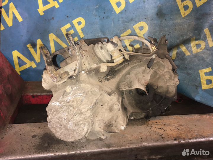 Механическая коробка передач Toyota Avensis