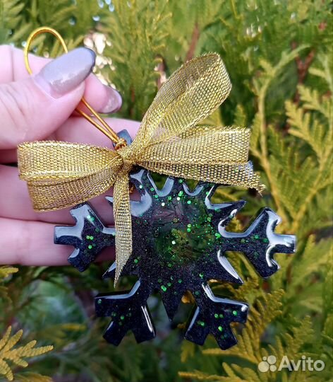 Елочные игрушки