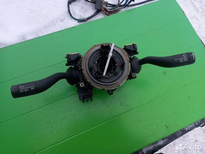 Подрулевой переключатель в сборе VW Touareg 02-10г