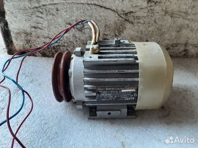 Электродвигатель асинхронный тип 4аам50а4уз