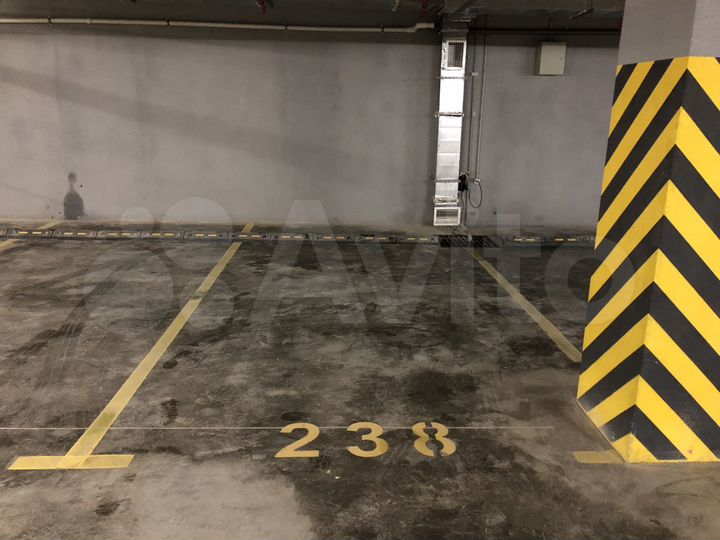 Машиноместо, 17 м²