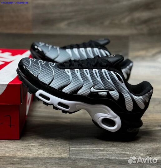 Кроссовки Nike Air Max Tn Plus