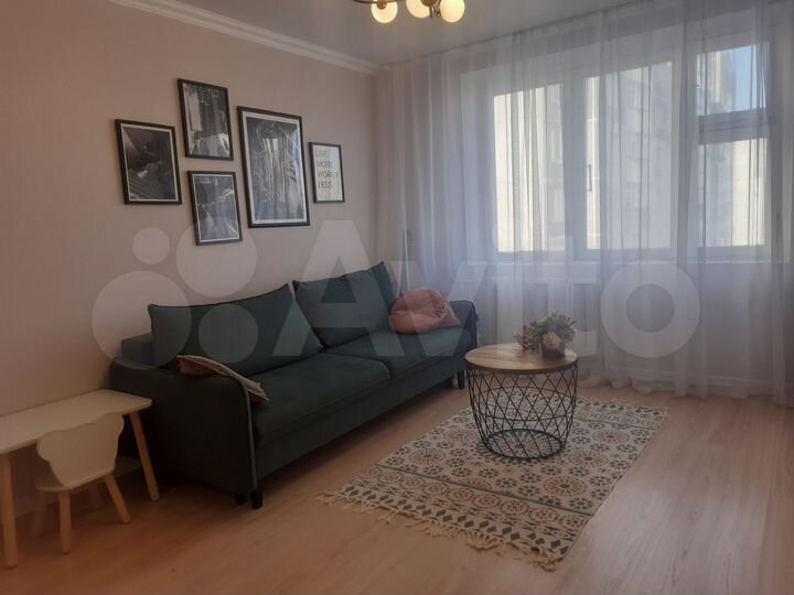 2-к. квартира, 66 м², 8/12 эт.