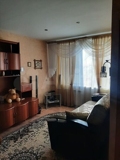2-к. квартира, 43 м², 3/5 эт.