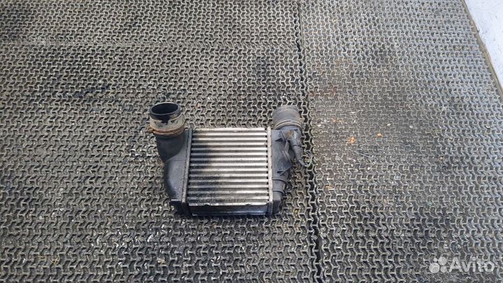 Радиатор интеркулера Volkswagen Bora, 2004